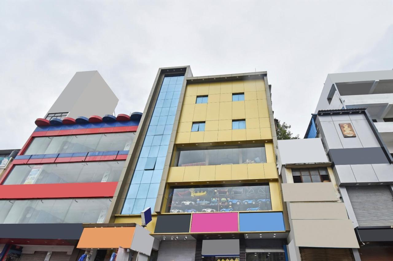 Oyo Home 78047 Alluring Stay Pimpri Pimpri-Chinchwad Εξωτερικό φωτογραφία