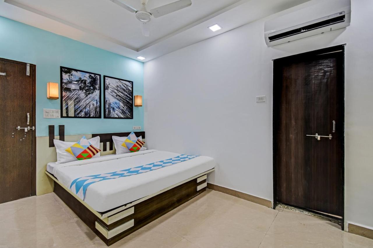 Oyo Home 78047 Alluring Stay Pimpri Pimpri-Chinchwad Εξωτερικό φωτογραφία
