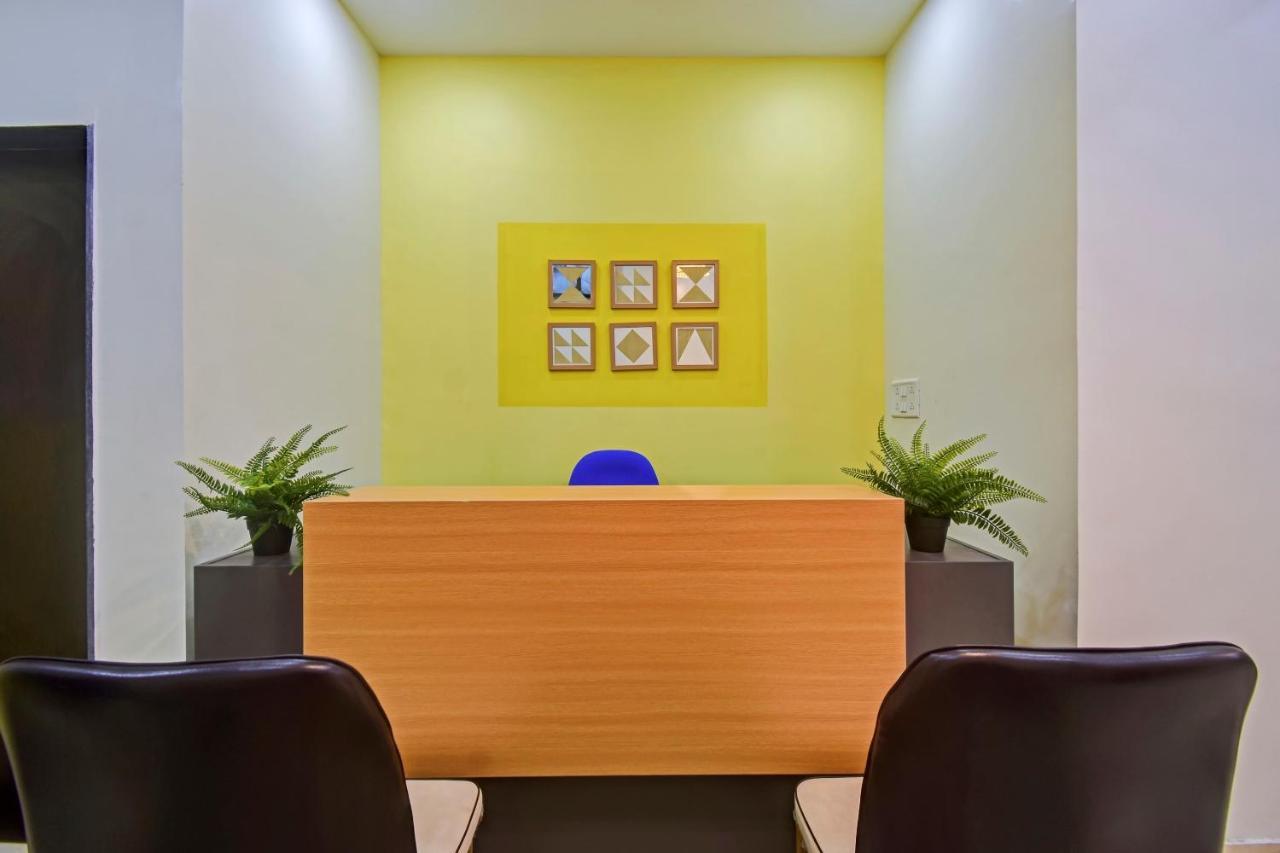 Oyo Home 78047 Alluring Stay Pimpri Pimpri-Chinchwad Εξωτερικό φωτογραφία