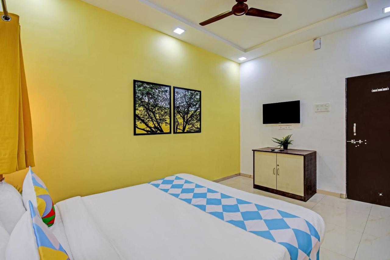 Oyo Home 78047 Alluring Stay Pimpri Pimpri-Chinchwad Εξωτερικό φωτογραφία