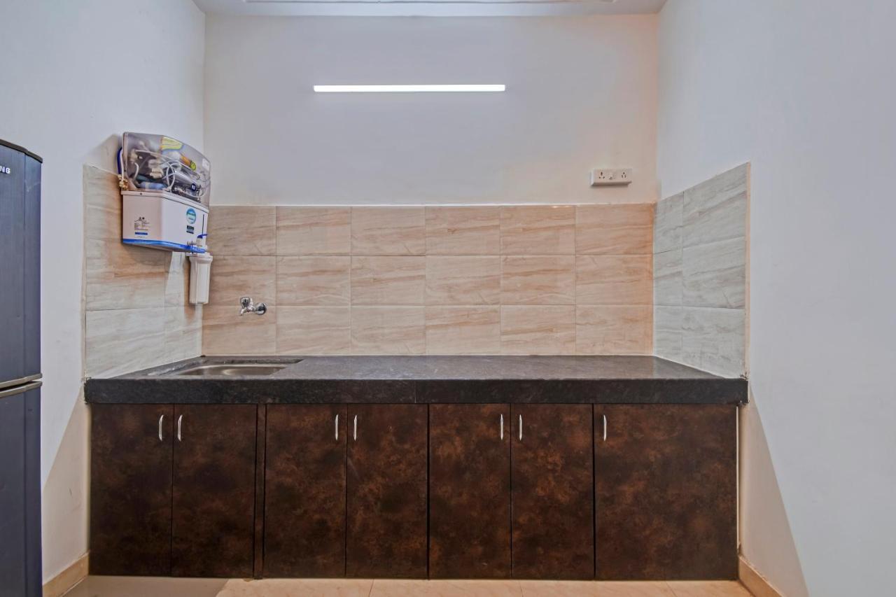 Oyo Home 78047 Alluring Stay Pimpri Pimpri-Chinchwad Εξωτερικό φωτογραφία
