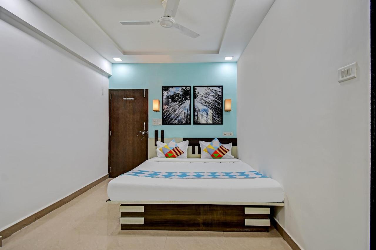 Oyo Home 78047 Alluring Stay Pimpri Pimpri-Chinchwad Εξωτερικό φωτογραφία