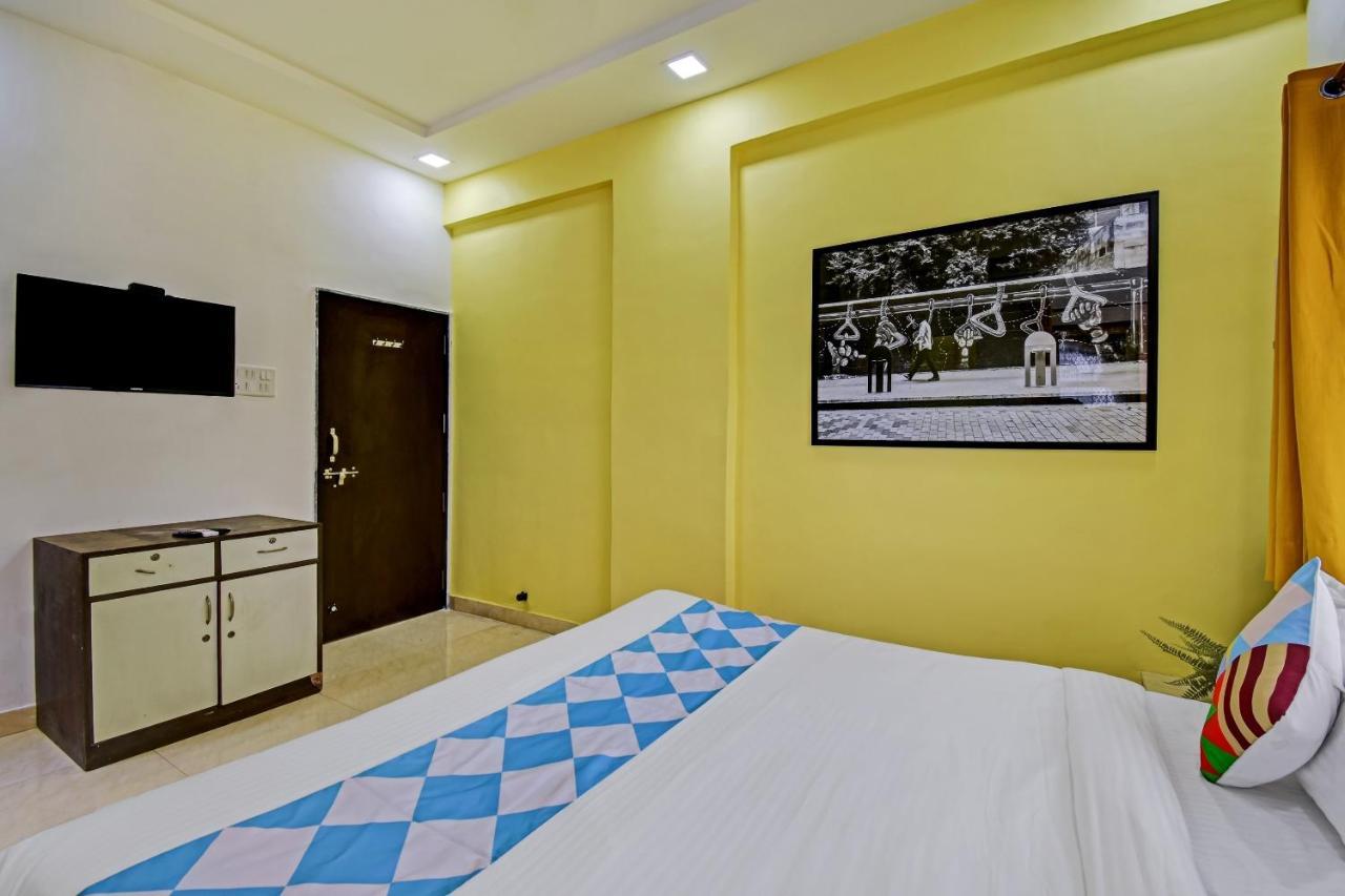 Oyo Home 78047 Alluring Stay Pimpri Pimpri-Chinchwad Εξωτερικό φωτογραφία